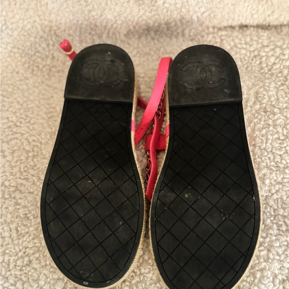AUTHENTIC CHANEL Black and Pink Women's Sandals - Picture 2 of 2